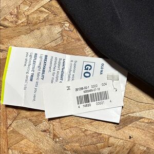 Old Navy Black Go-Dry Capri